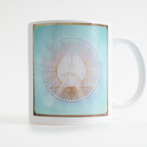 12 – Energie-Tasse Atlantische Priesterin Lara, 12. Farbstrahl: opal-pfirsich-türkis